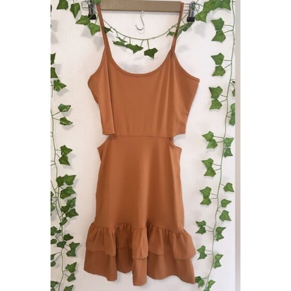 39 Women's Spaghetti Straps Sleeveless Cutout Ruffle Hem Bodycon Mini Dress - Picture 2 of 3